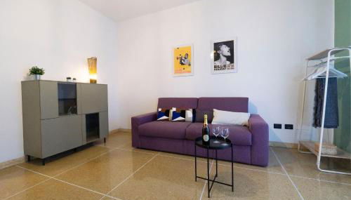 Realkasa Kharkov Apartment - Photo 1, wardrobe