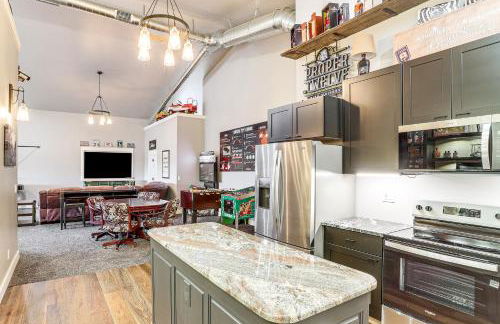 Private Hot Tub and Game Room Keenesburg Getaway! - Foto 10