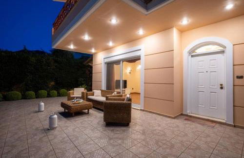 Phoceus Poolfront Grande Villa - Foto 18