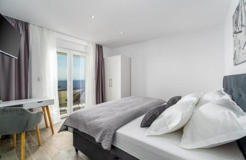 Villa BAMM with heated 36sqm pool, 5 en-suite bedrooms and panoramic sea views - Foto 23