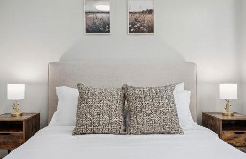 NEW Cozy Zen Pool Jacuzzi Home Heart of San Diego - Foto 25