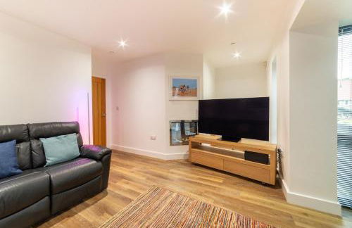 Gardd Y Llys Luxurious Family Retreat with amazing views - Foto 18