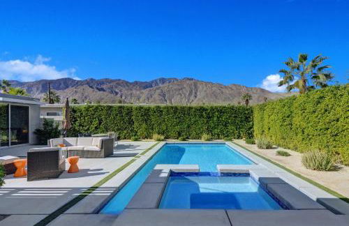 Oranj Door Modern - 4BR Pool, Hot Tub, Large Backyard - Foto 4