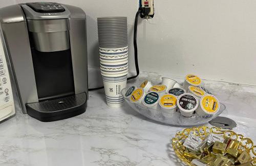 Modern Studio with Private Patio - Foto 30