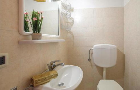 2 Bedroom Lovely Home In Lamon - Foto 18