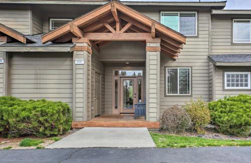 Charming Redmond Townhome with Resort Amenities - Photo 3