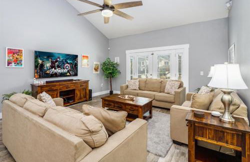 Phenomenal 7BR 4 Master Suites Southeast Pool Hot Tub Gas BBQ 2 Miles to Disney - Foto 23