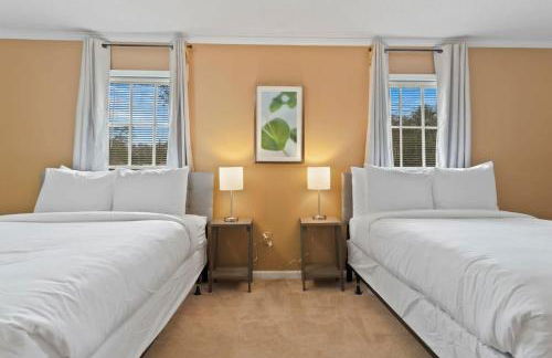 Large Fenced Yard near Midtown- Shamrock Stay - Foto 22