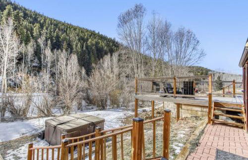 Black Hawk Getaway with Hot Tub cabin - Foto 27