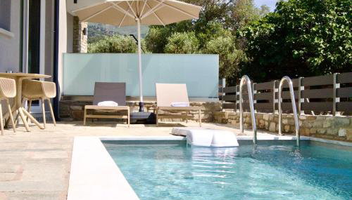 Olive & Sea Luxury Suites - Foto 3, sunbed