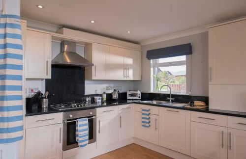 Lakeside House on Retallack Resort with Hot Tub 110 - Foto 34