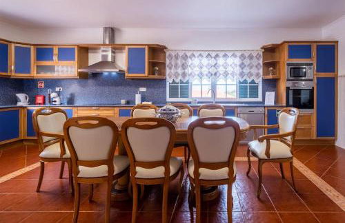 Batalha Family House - Photo 13