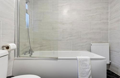 Stylish Apartment - On Street Parking - Smart TV & Netflix 3MH - Foto 19