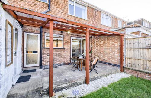 Coventry Spacious Luxury 3 Bed House, Private Parking, Sleeps 8, by EMPOWER HOMES - Foto 18