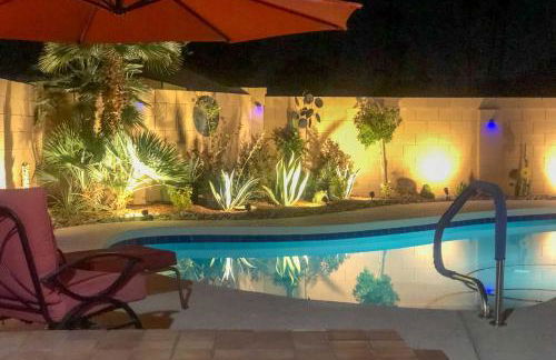 Pool, Putting Green, Fire Pit Elegant Peoria Home - Foto 36