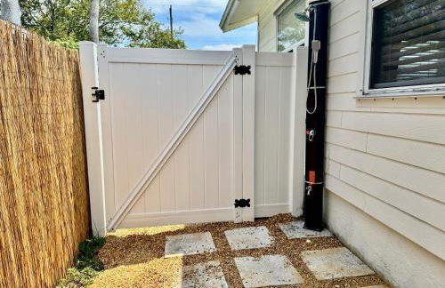 Family Escape - walk to beach near Mayo, TPC - Foto 23