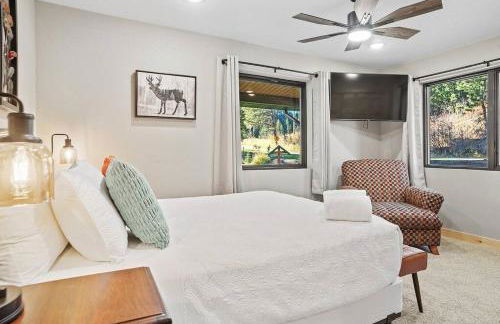 The Haven-Rustic Secluded Cabin - Foto 13