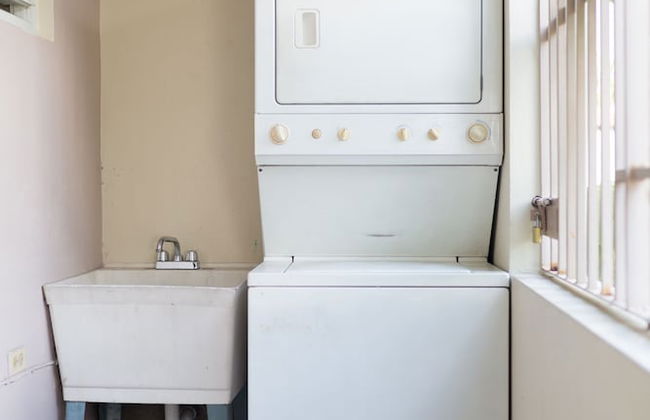 The Y Guest Apartment - Foto 16