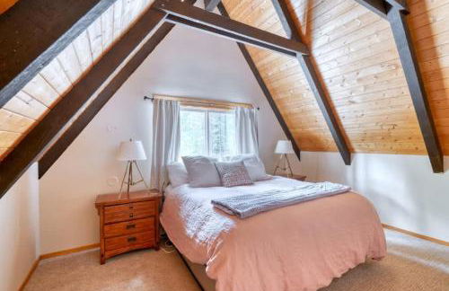 Spring Home 6 - Cozy 4BR Cabin in Black Butte Ranch w Fireplace - Foto 27