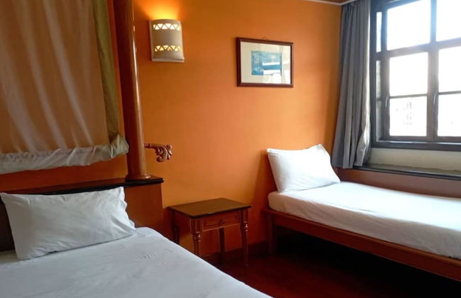 Alpine LXPD Water Chalet - Photo 32