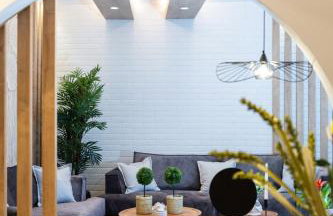 Elegant Roof Deck House with Jacuzzi - Foto 21