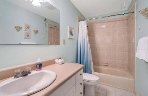 Poppy's Hampton House:Large Yard,Beach,Newly Renovated - Foto 20