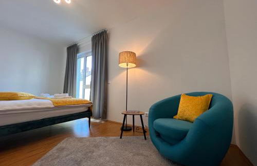 Modernes Apartment mit Balkon und Parkplatz Zentrum - Foto 5