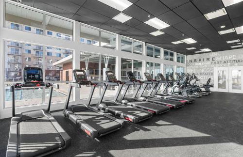 Lodgeur Denton - next to Rayzor Ranch, hospitals, close to UNT - Foto 37