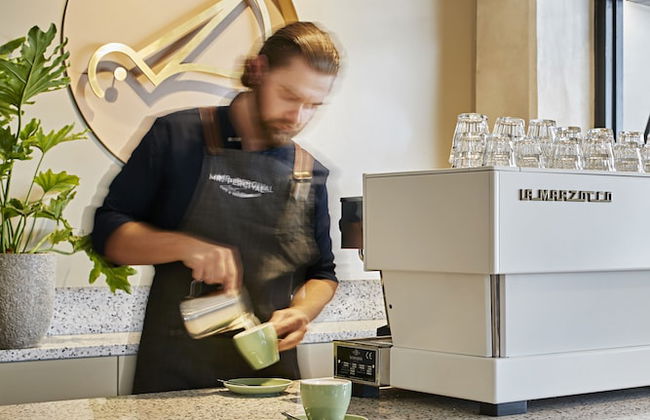 Tyrian Serviced Apartments - Albert Park Lake - Photo 33