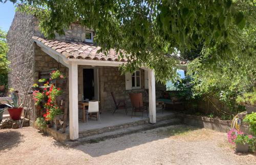 Le Cyprès, gîte avec piscine - Foto 6