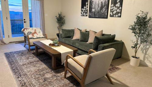 Relax Under the Stars, Best view in town , Yosemite House with Firepit, Hot Tub, Game Room & Pool table - Foto 4