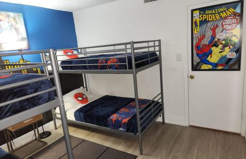 Beautiful 2-Bedroom Condo Near Universal and other Orlando Attractions, King Bed & Wi-Fi - Foto 12
