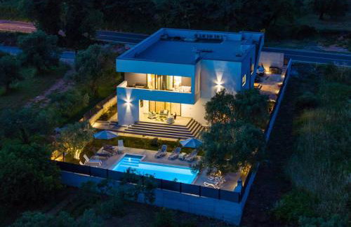 CROWONDER Sun Dance Apartments with Heated Swimming Pool Seaview and Garden - Foto 23