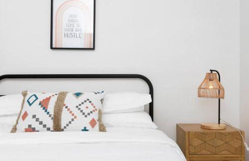 Historic Cherry Bungalow House - Midtown - Foto 33