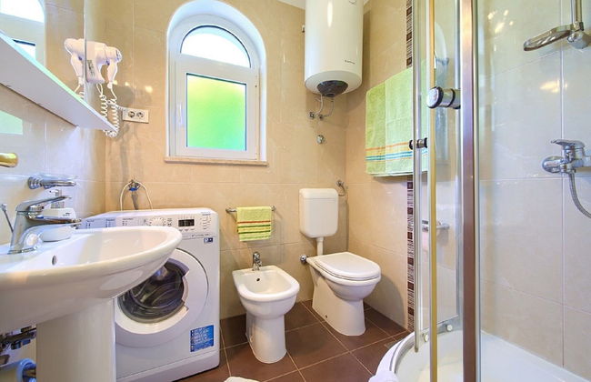 Alluring Apartment in Vantacici Amid the Sea - Foto 6