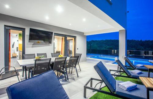 Villa Nina - heated pool - near Omiš - Foto 9