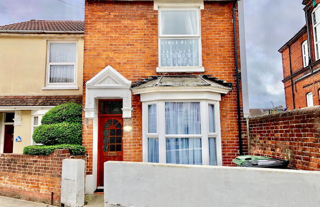 Purple Cloud Cottage - Photo 1