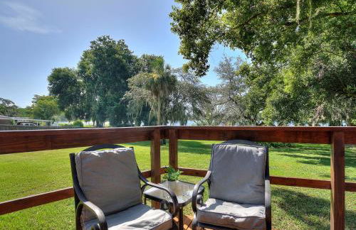 Serene Lakeside Retreat- 3 Bdr Romantic Getaway - Foto 21