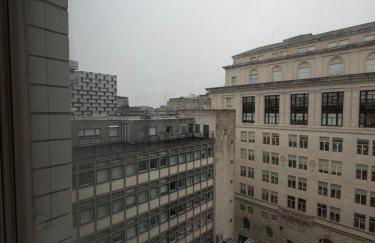 Stunning City View Studio Apartment by StaySavvy Accommodation - Foto 7