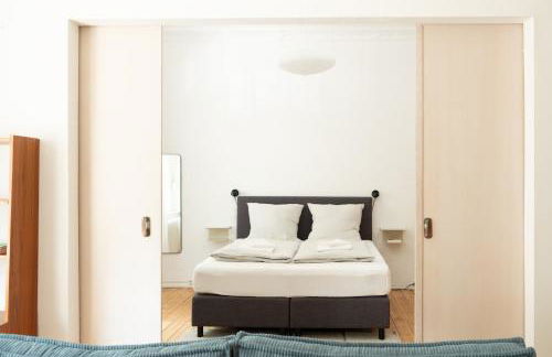 Spacious 3BR Apartment at Schillerkiez - Groups & Families - Foto 27