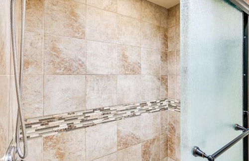 Balcony and Views Pet-Friendly Indian Wells Unit - Foto 14