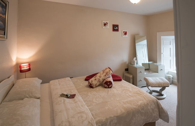 Charming 2-bed Apartment in Donegal Town Centre - Foto 8