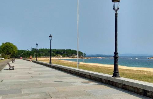 Un rincón con vistas a la Ría, playa y parking. - Foto 33