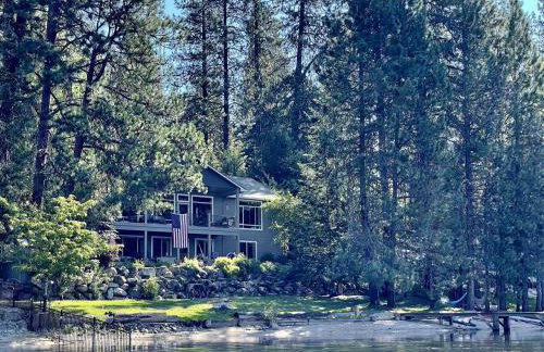 Secluded and Spacious Family Cabin Rental on Hayden Lake, Idaho - Foto 1