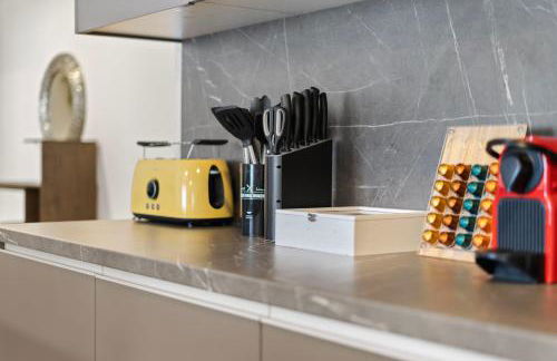 Lit Living - Luxury House - Box Spring - Parking - Exclusive Kitchen - Foto 25