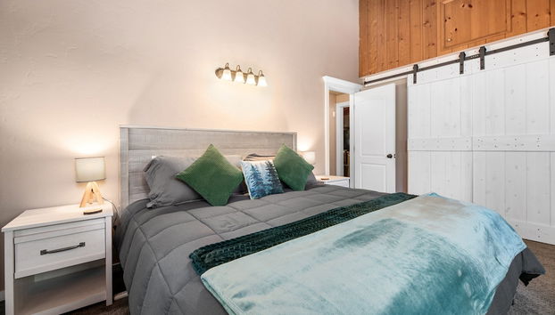 Peaceful Pines Panorama - Foto 5, Habitación