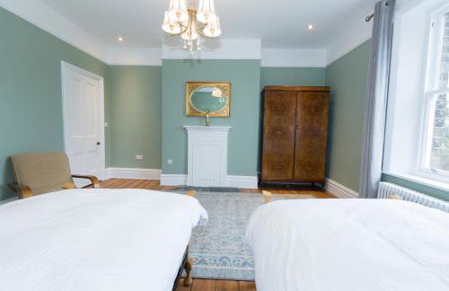 Queen Ann's Close - Photo 36