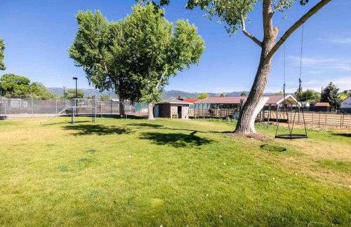 Enjoy The Outback+ Indoor Hot tub+Games+Puzzles+Tennis Court - Foto 13