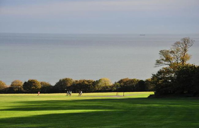 Newton Stewart-sleeps 6-pool-parking-pet Friendly - Photo 12