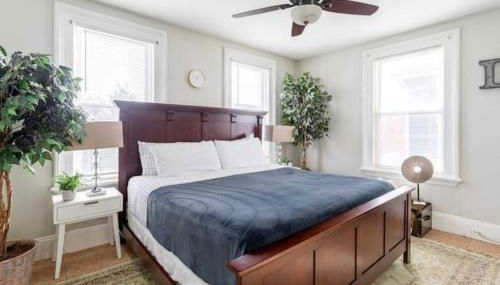 Revamped 3BR Apt with Easy Check-In Family-Friendly - Foto 2